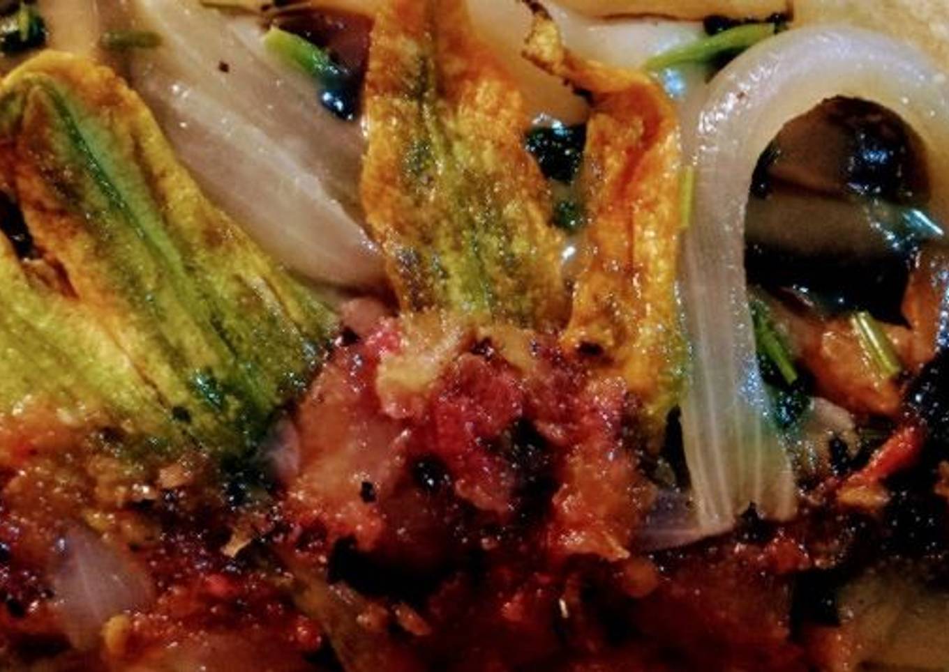 Quesadillas de flor de calabaza y champiñones