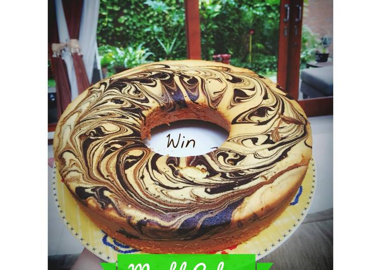 Langkah Mudah untuk Menyiapkan Marble Cake tempo doeloe (resep pak Sahak) yang Sempurna