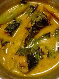 সব্জী দিয়ে মাগুর মাছের পাতলা ঝোল(sabji diye magur macher jhol recipe in Bengali) রেসিপির প্রধান ছবি