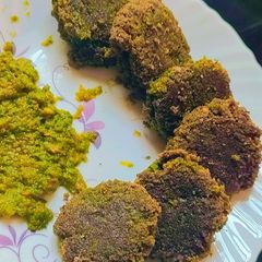 A picture of Hara bhara kabab.