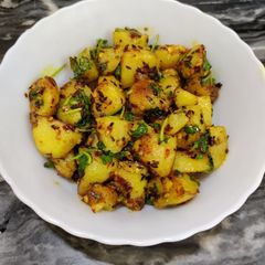 A picture of Zeera Aloo.