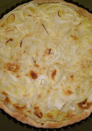 Una foto de Tarta de cebolla y queso