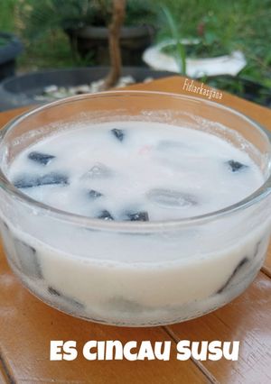 Foto resep Es Cincau Susu