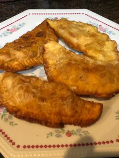 Una foto de Empanadillas de carne y huevo duro
