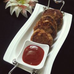 A picture of Potato cutlus.