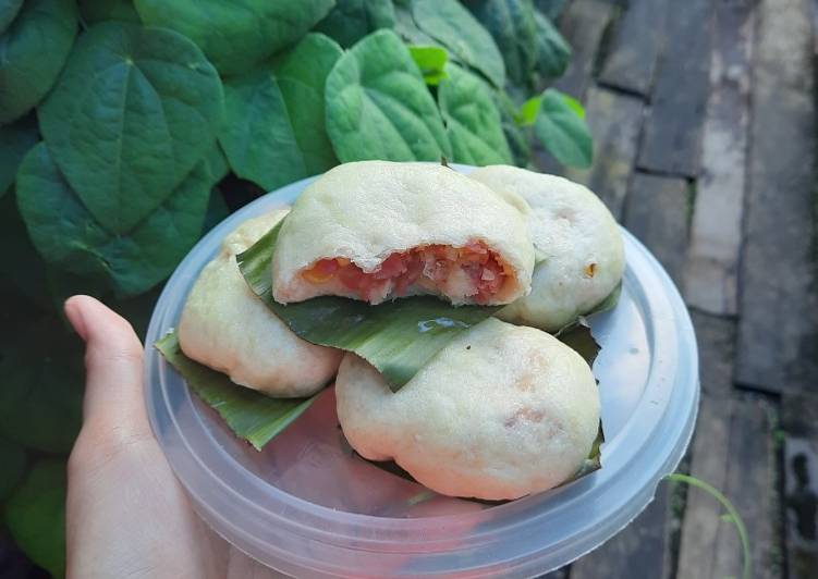 Bakpao Isi Sosis Jagung