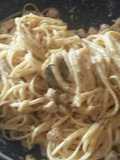 Tallarín/ Linguini con pollo y salsa blanca