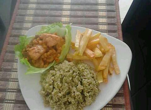 Una foto de Arroz verde o de espinacas