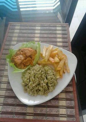 Una foto de Arroz verde o de espinacas