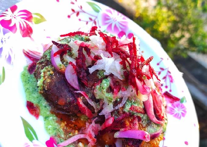 Aloo tikki chaat