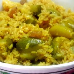 A picture of Chal Potol (Parwal/ Pointed Gourd cooked with aromatic rice).