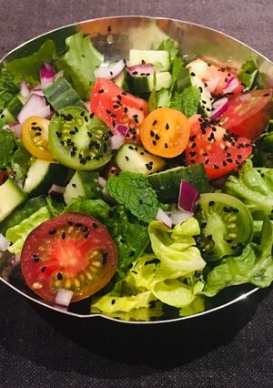 A picture of Kachumber salad 🥗.