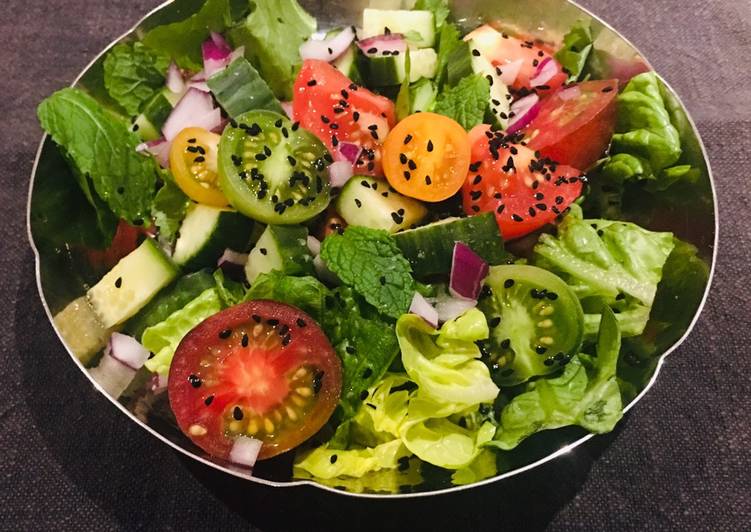 Steps to Prepare Ultimate Kachumber salad 🥗