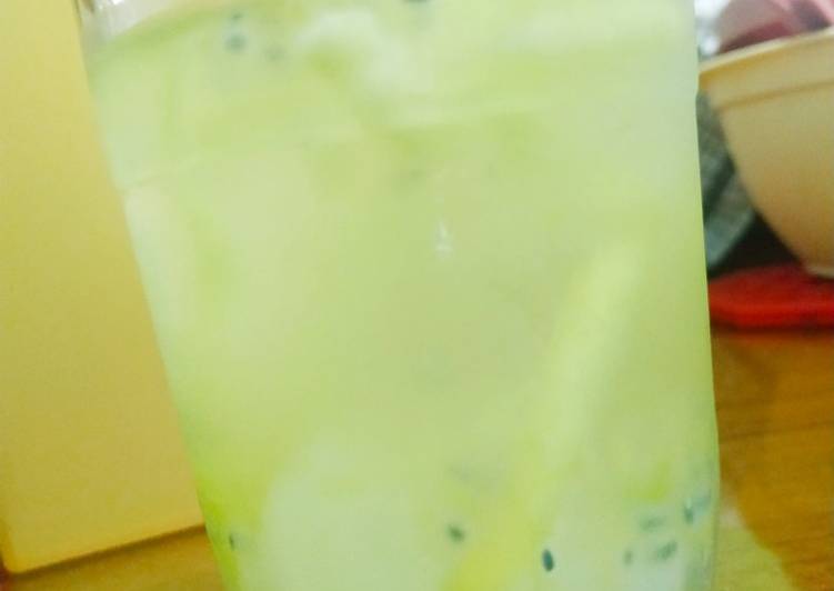 Resep Es melon selasih yang Bisa Manjain Lidah