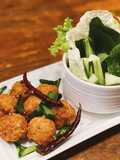 ลาบหมูทอด