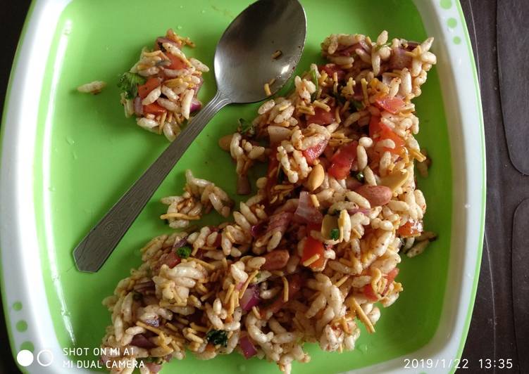 Steps to Prepare Super Quick Homemade Bhel puri