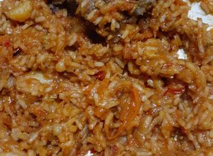 Una foto de Guiso de arroz con espinazo 🤗