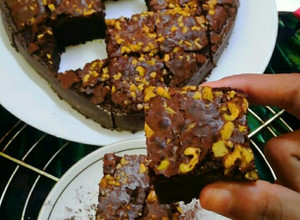 A picture of Eggless Brownie.