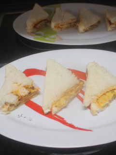 Una foto de Triángulos de tortilla cuadrada