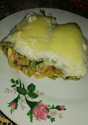 Una foto de Lasaña de panqueques de acelga (con avena)