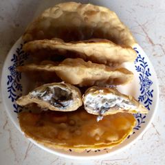 A picture of Mushroom and Cream Cheese Hot Pockets.