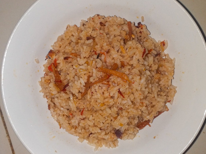 Ternyata begini lho! Resep termudah membuat Nasi Goreng Teri  sempurna