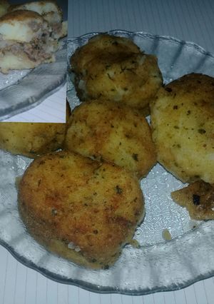 Una foto de Bombas de Papas Rellenas de Carne y Queso💣😍