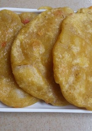 A picture of Fried savoury pancake.