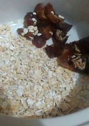 Foto resep Mpasi oat kurma 8m+ slow cooker