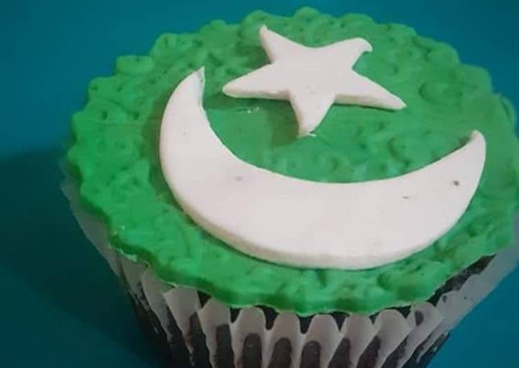 Go green cup cake