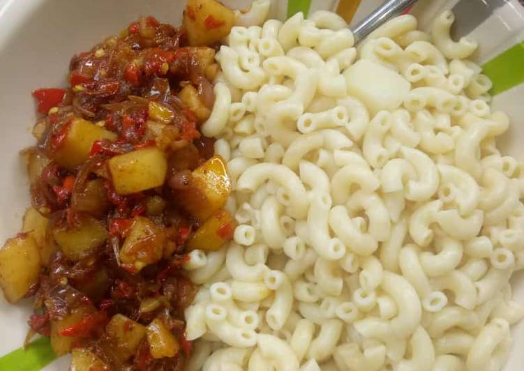 Easiest Way to Cook Appetizing White macaroni with Irish sauce This is A Recipe That Has Been Tested  From Best My Grandma's Recipe !!