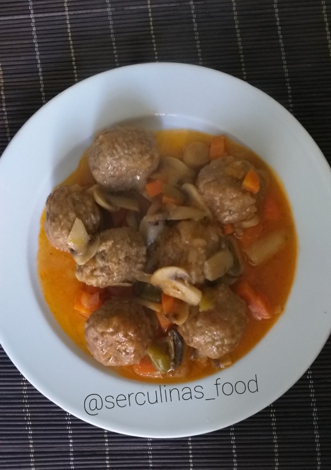 Una foto de Albóndigas en salsa