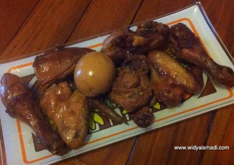 Ayam Bacem dan Tahu Bacem dengan Air Kelapa