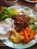 GADO-GADO SALATIGA
