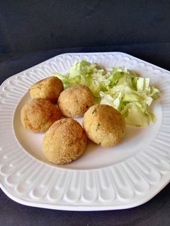 Una foto de Bolas crujientes de coliflor