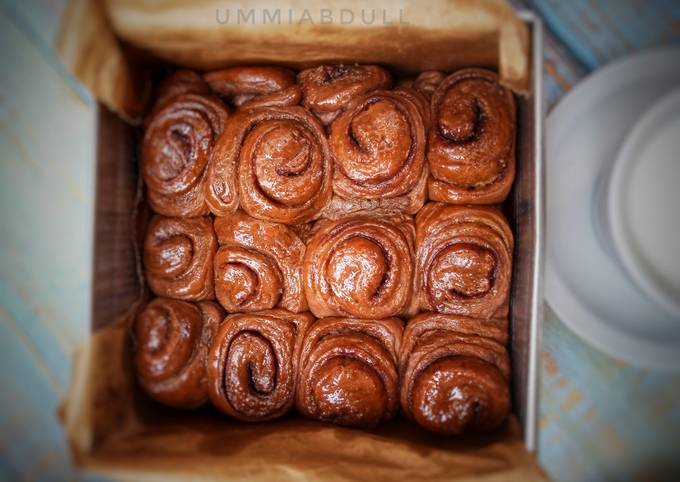 Chocolate Cinnamon Rolls