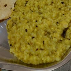 A picture of Masala khichdi moong dal.