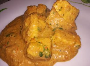 Foto di Tom sei in Poll Position 🐔 - Pollo al Garam Masala con anacardi e panna acida