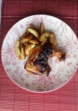 Una foto de Trutros de Pollo Asado con Arándanos