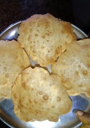 பூரி செய்முறை முக்கிய புகைப்படம்