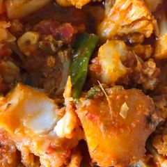 Potato and cauliflower curry A picture of Potato and cauliflower curry.