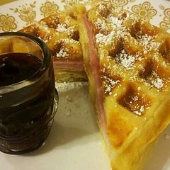 A picture of The Waffle of Monte Cristo.