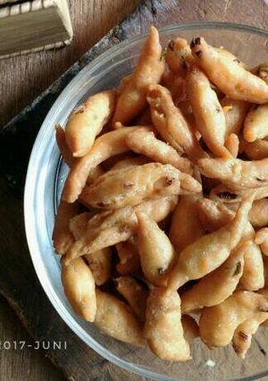 Foto resep Kue Bawang ala saya