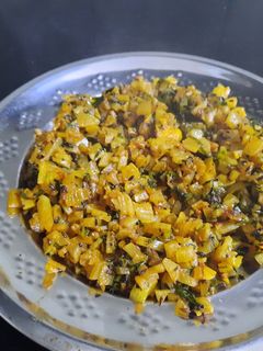 मुळ्याची भाजी (Mulyachi Bhaji Recipe In Marathi) रेसिपी चे मुख्य फोटो