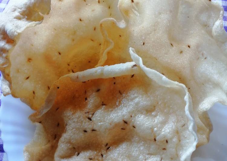 Steps to Make Super Quick Homemade Steamed Maida Papad