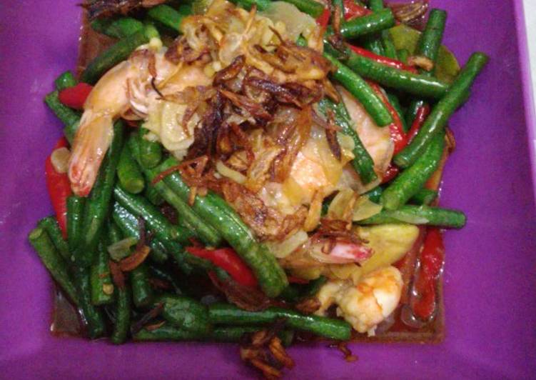 Tumis kacang panjang udang