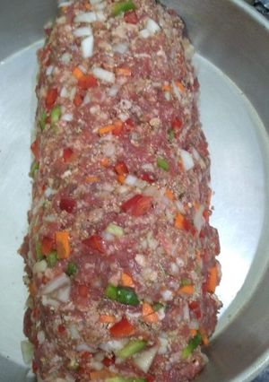 Una foto de Pan de carne con vegetales