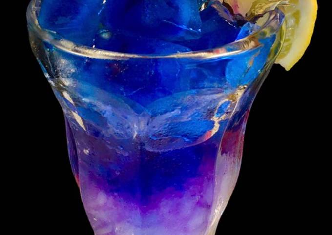 Non Alcoholic Citrus Magic Blue Mocktail