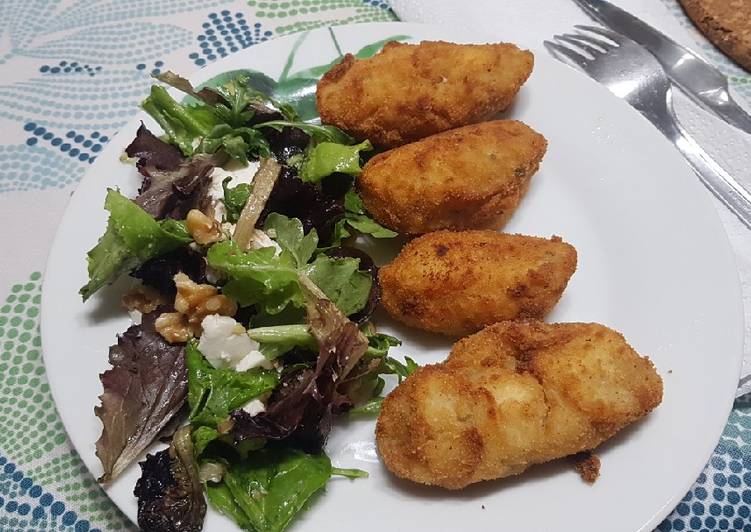 Croquetas de jamón, huevo y champiñones