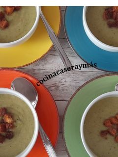 Una foto de Crema de calabacín